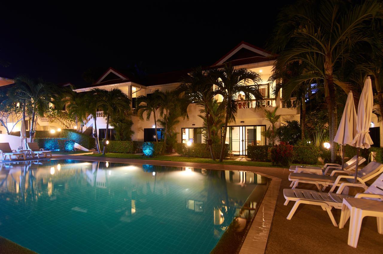 Phuket Riviera Villas Hotel Nai Harn Extérieur photo