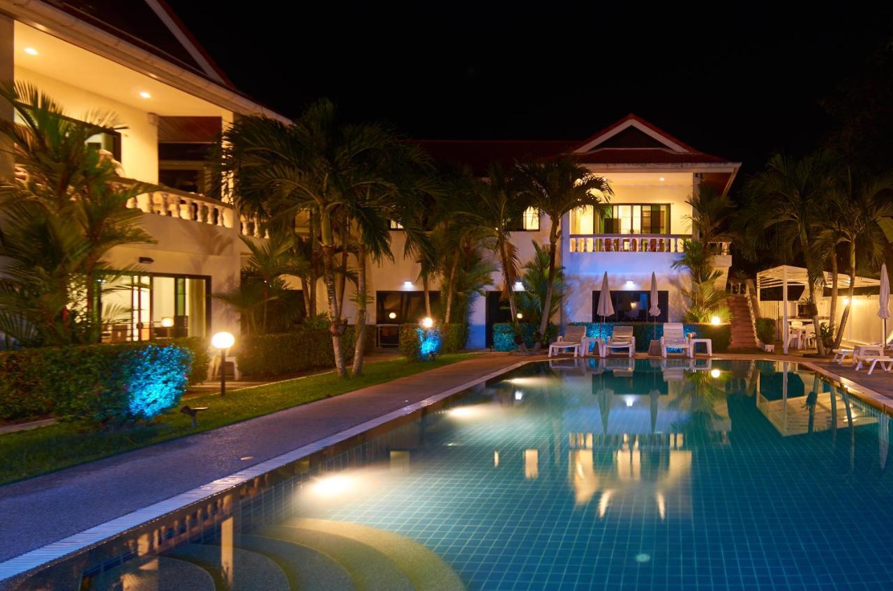 Phuket Riviera Villas Hotel Nai Harn Extérieur photo